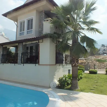 Bitur Tatilevleri Daisy Garden B * Cedit